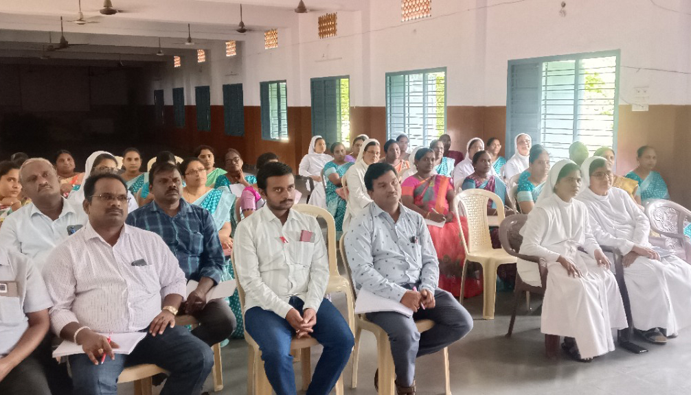 WhatsApp Image 2025-12-16 at 16.48